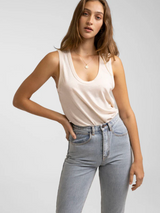 Jeans Classic Hi-Rise Tapered