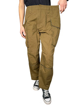 Pantalón Aplicaciones Bordadas