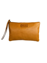 Clutch Cuero