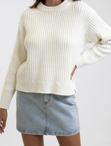 Sweater Classic Cable Knit Vintage