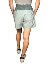 Short Deportivo Essential