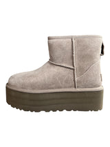 Botas Classic Ultra Mini Platform