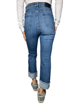 Jeans Pull Up