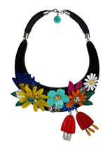 Collar Flores Tridimensionales