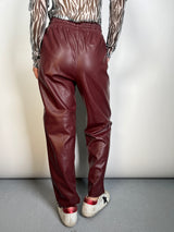 Pantalón EcoCuero Burdeo