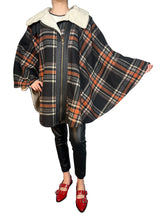 Abrigo Estilo Poncho