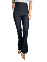 Pantalón Vuelos En Ruedo