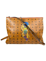 Bandolera Camel Monogram