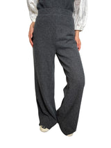 Set Gris tejido sin mangas.