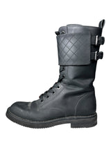 Botas Combat Quilted con Hebillas