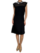 Vestido Cuello Bordado