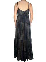 Vestido Negro Detalles Multicolor