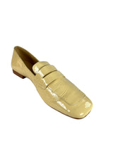 Zapato Beige Charol