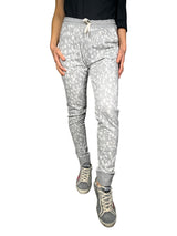 Buzo Estampado Print Gris y Blanco