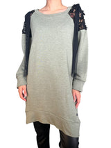 Polerón Largo Hombros bordados