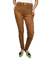 Pantalón Cuero Gamuza