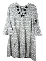 Vestido Mangas Campana