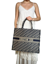 Dior Book Tote Large en Ecru y Azul