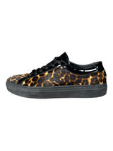 Zapatillas Animal Print detalles en charol