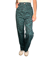 Pantalón Straight Crop Fit