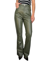 Pantalón Straight Cuero