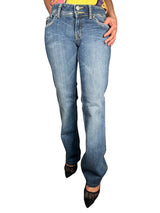 Jeans Rectos Tiro Bajo