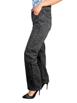 Jeans Straight Con Aplicaciones