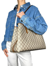 Cartera Emblem Medium Tote
