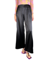 Pantalón Negro Satinado