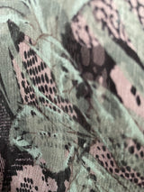 Blusa Traslucida Verde y Negro