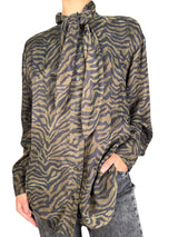 Blusa Animal Print Verde Militar
