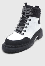 Botín Blanco Desigual