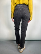 Jeans Bolsillos Frontales