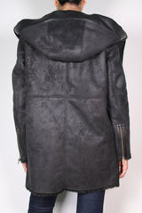 Abrigo Efecto Piel Con Capucha