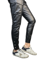 Pantalón Cuero Vegano