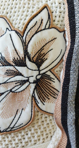 Sweater Beige Flor