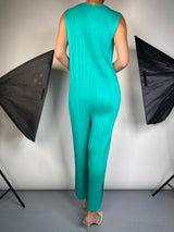 Enterito Pleats Please by Issey Miyake