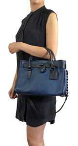 Bolso Azul Cadenas Negras
