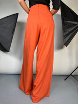 Pantalón Naranja Lazo Rosa