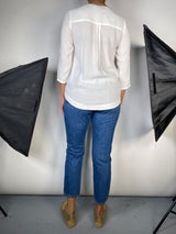 Blusa Blanca Cuello Bordado