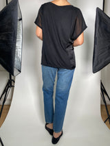 Polera Negra Manga Corta