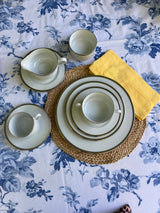 Juego De Vajilla Blanco Con Borde Platedo 62 Piezas