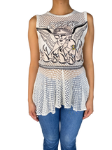 Polera Estampada Ángel Bordado