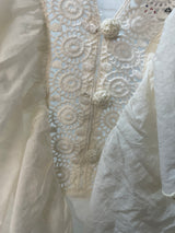 Blusa Crema Broderie