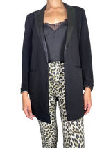 Blazer Negro Solapa Cuero Cordero