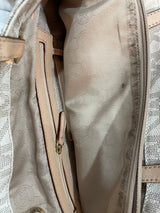 Jet Set East West Top Zip Tope