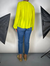 Blusa Amarilla con Vuelos