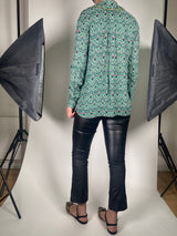 Blusa Verde Diseños con Detalle Dorado