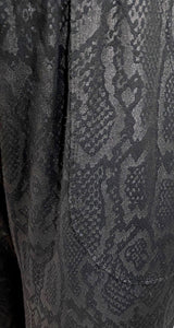 Buzo "Black Cheetah Foil French Terry"