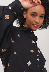 Blusa Colcci Loose Bordada Negro - Calce Holgado